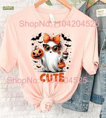 Костюм футболки с милым призраком на Хэллоуин и оттенками топ в стиле ретро