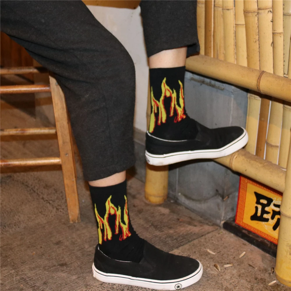 

Men Fashion Hip Hop Hit Color on Fire Crew Socks Red Flame Blaze Power Torch Hot Warmth Street Skateboard Cotton Socks Dropship
