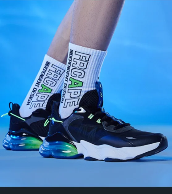 QIAODAN Running Shoes for Men 2023 Spring New Fahion Shock-Absorbant Breathable Anti-slip Lightweight Sneakers XM25200203