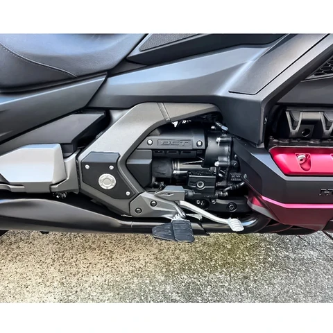 Для Honda Gold Wing GL1800 Goldwing 1800 Tour DCT 2018-2024 подставка для ног водителя мотоцикла подножка передняя подставка для ног педаль