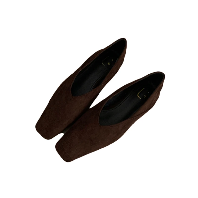 Женские замшевые лоферы туфли с квадратным носком массивные неглубокие женские