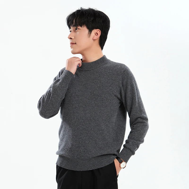 Мужской трикотажный пуловер средней плотности с длинным рукавом