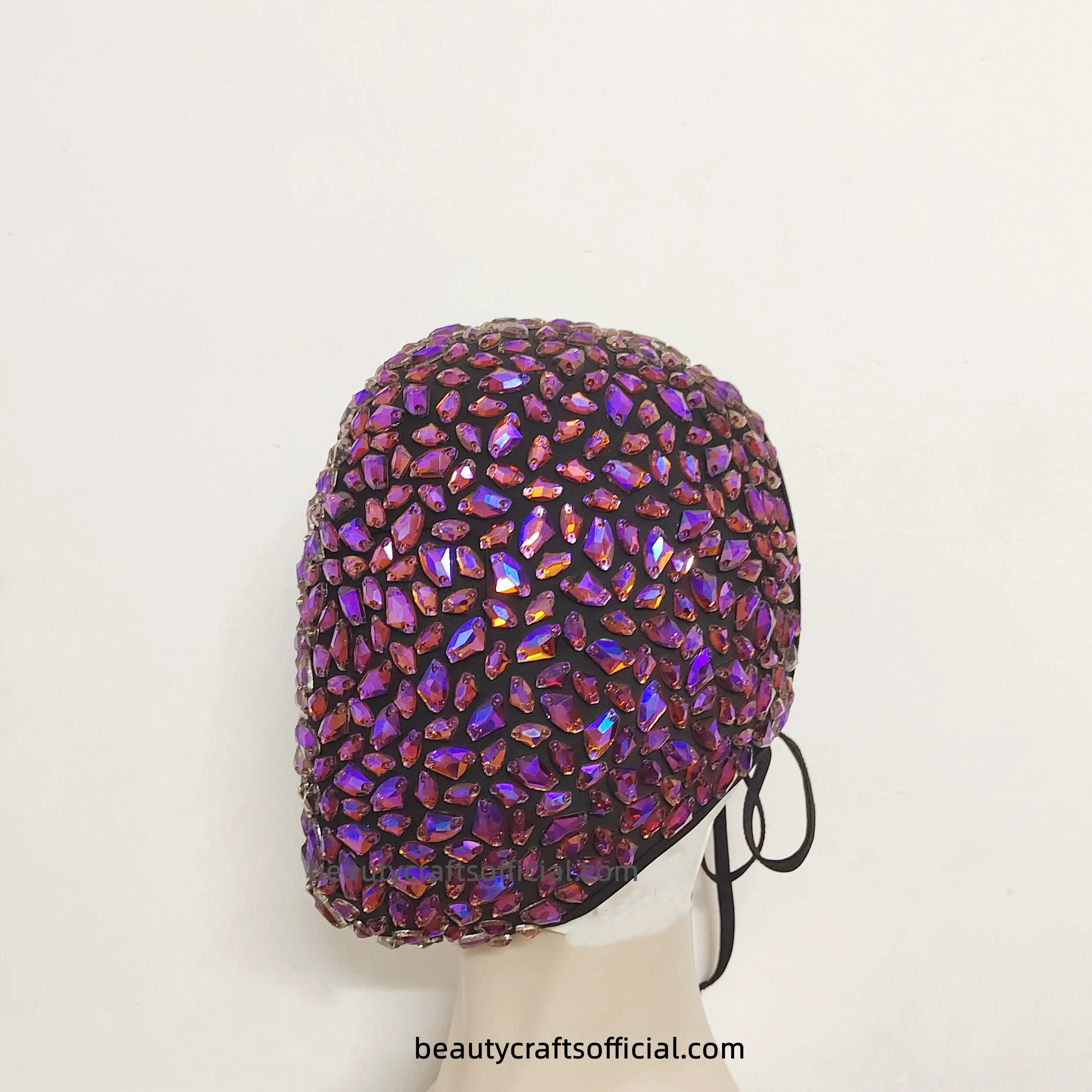 Блестящая Tawny — Ослепительная маска ручной работы с камнями Haute Couture для лица