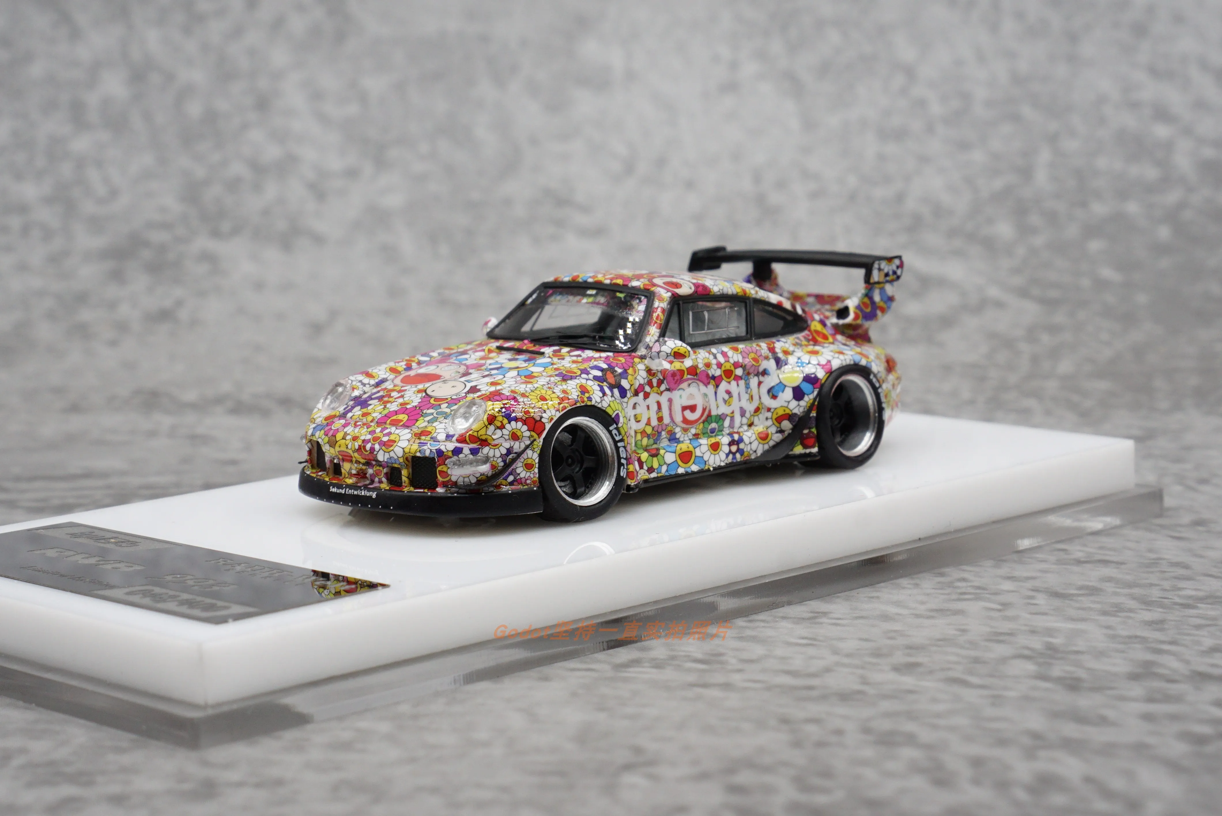 

HPI 1:64 Resin Model Car Porsche RWB 911 993RWB Wide Body Modified Sunflower Ornament Collection Ornament Gift