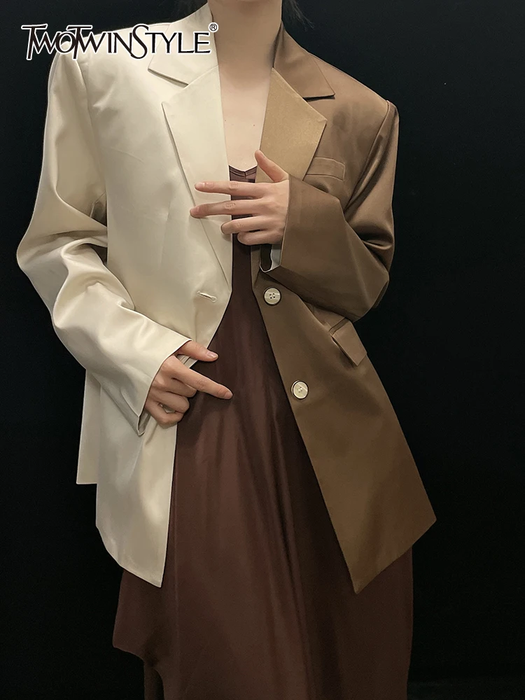 

TWOTWINSTYLE Hit Color Casual Blazers For Women Notched Collar Long Sleeve Patchwork Button Temperament Blazer Female Clothing