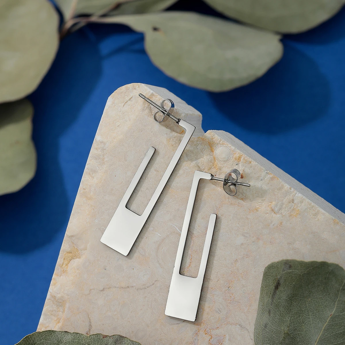 Серьги-гвоздики из нержавеющей стали для женщин и девушек