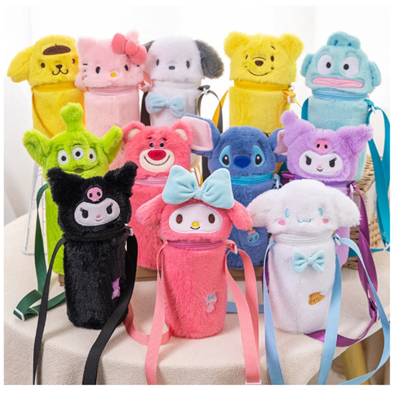 

Cartoon Anime Sanrioed Cinnamoroll Kuromi My Melody Pochacco Hangyodon Cute Plush Messenger Bag Thermos Cup Protector Cover