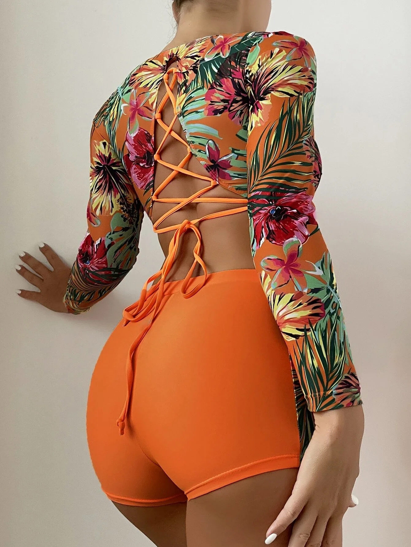 

Plant Print Lace Up Back Bikini Swimsuit