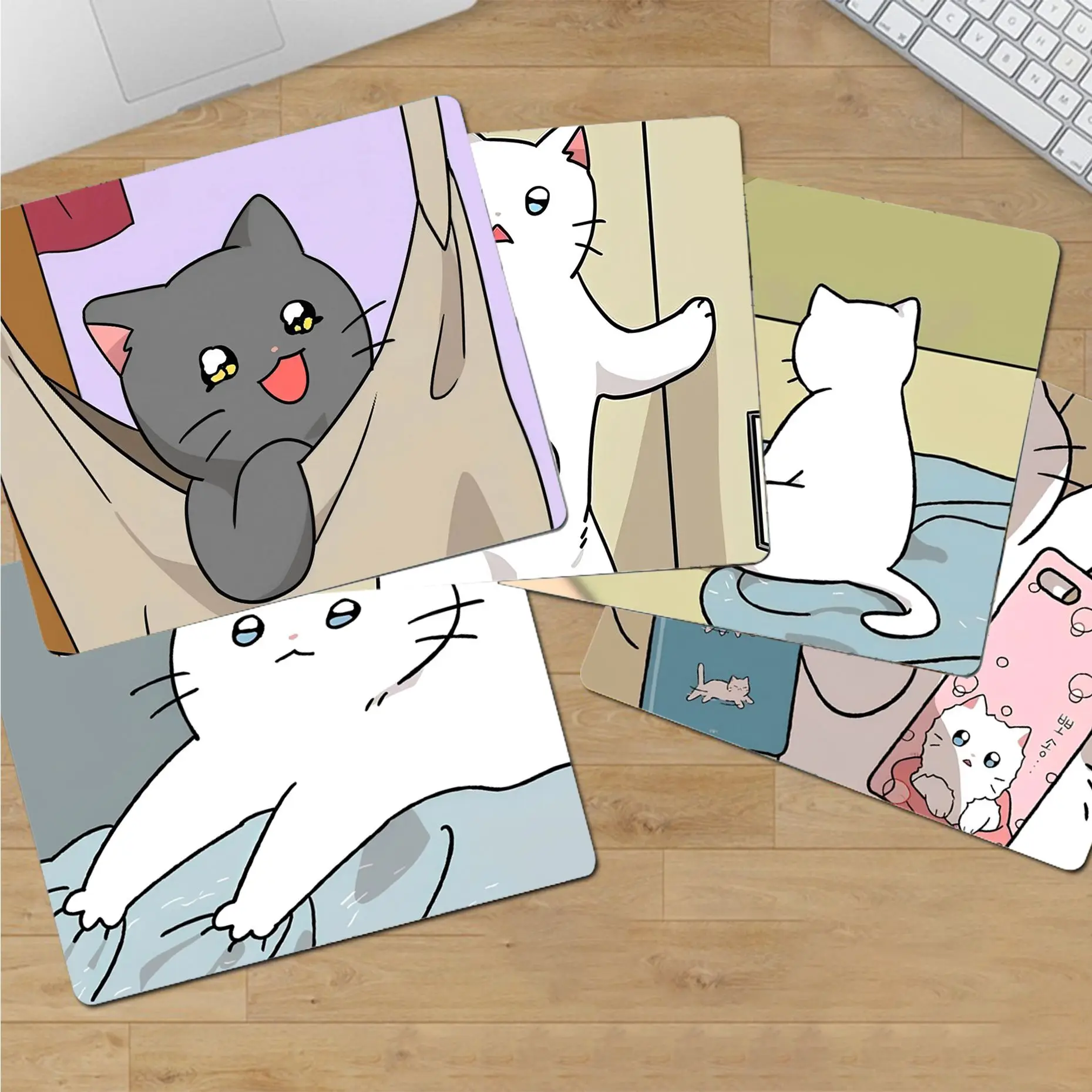 

Cute Cat Anime Non-slip Lockedge Desktop Desk Mat Kawaii Gaming Accessories Students Writing Pad For PC Computer Table