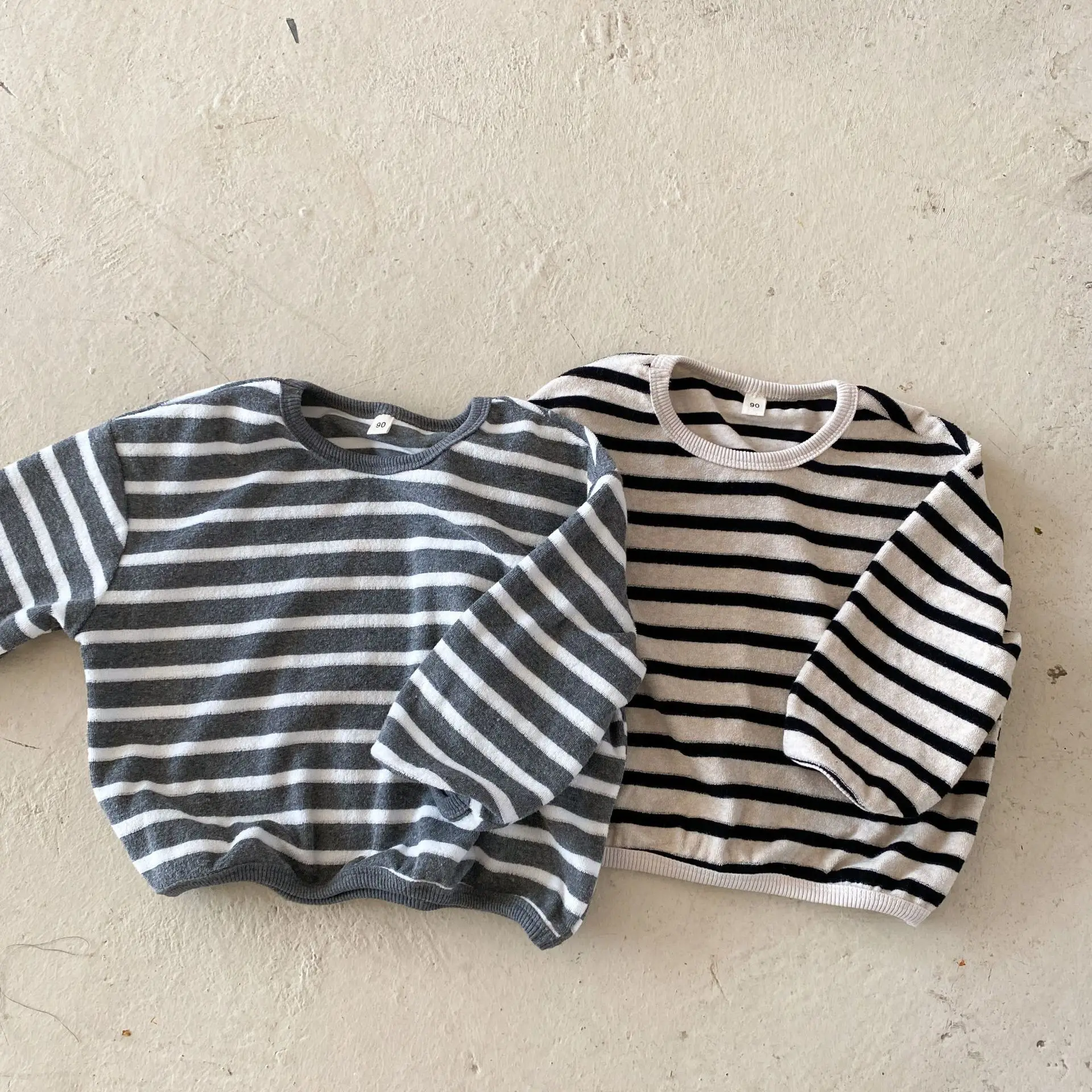 

2022 Autumn New Baby Girl Clothes Boy Toddler Loose Striped Long Sleeve Tshirt Baby Fashion Cotton Tops Children Bottoming Shirt