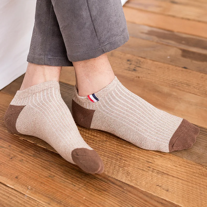 

1 Pairs Men's Socks Cotton Work Sport Summer White Black Ethnic Multicolor Casual Basketball Male Socks Men High Quality Running