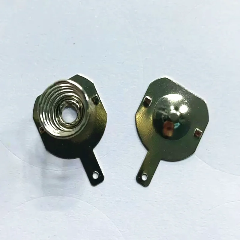 

50 шт. для положительной и отрицательной одноконтактной пружинной пластины 18650 (50 пар) 16x16,5 мм