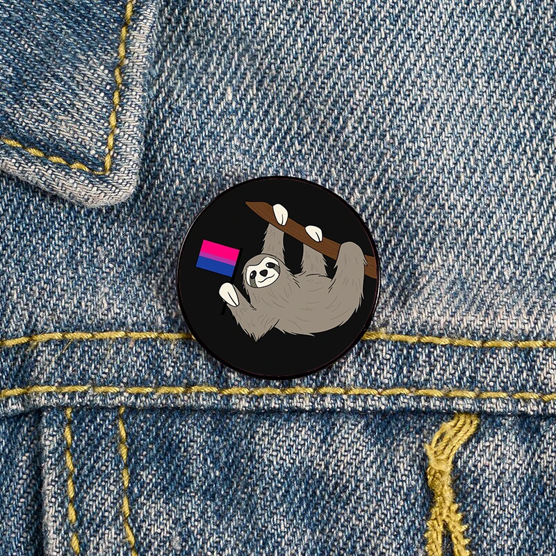 

Bi Pride Sloth Pin Custom cute Brooches Shirt Lapel teacher tote Bag backpacks Badge Cartoon gift brooches pins for women