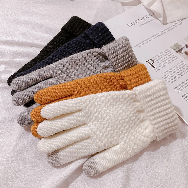 

1Pair Women Touch Screen Winter Gloves Autumn Winter Warm Touch Screen Skiing Gloves Casual Windproof Glove Girls Accessories