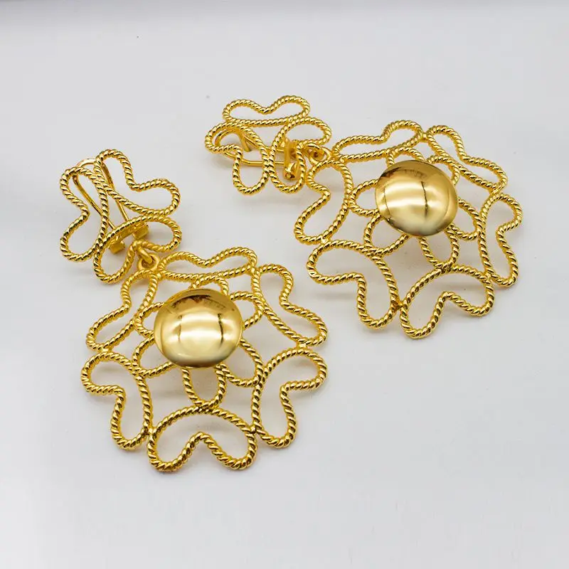 

Drop Earrings Women 24K Gold Plated Flower Jewelry Copper African Dubai Hollow High Quality Daily Wear Gift Party Anniversary