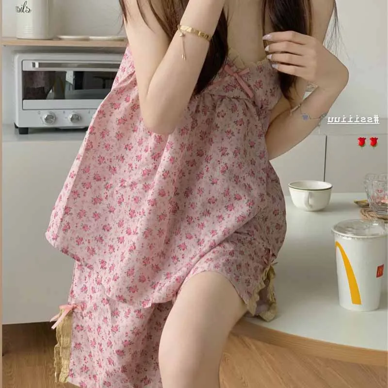 2022 Pijamas Women Sexy Floral Bow Suspenders Top with Bra Chest Pad Flared Short Pants Womens Two Piece Sets Loungewear Pajamas