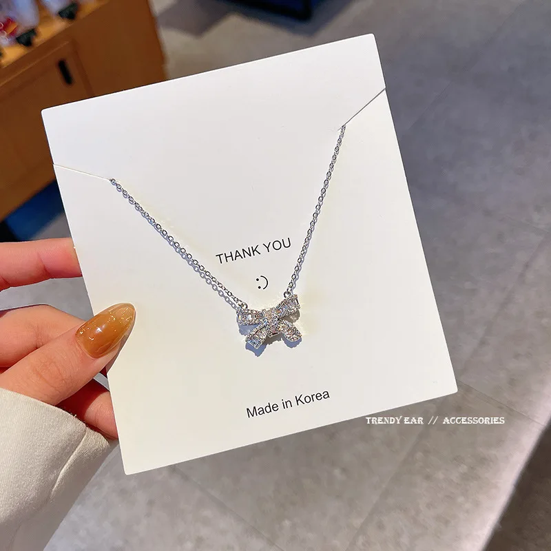 

Korean Style Fashion New Bow Zircon Pendant Titanium Steel Necklace for Women Internet Celebrity Same Choker Chain