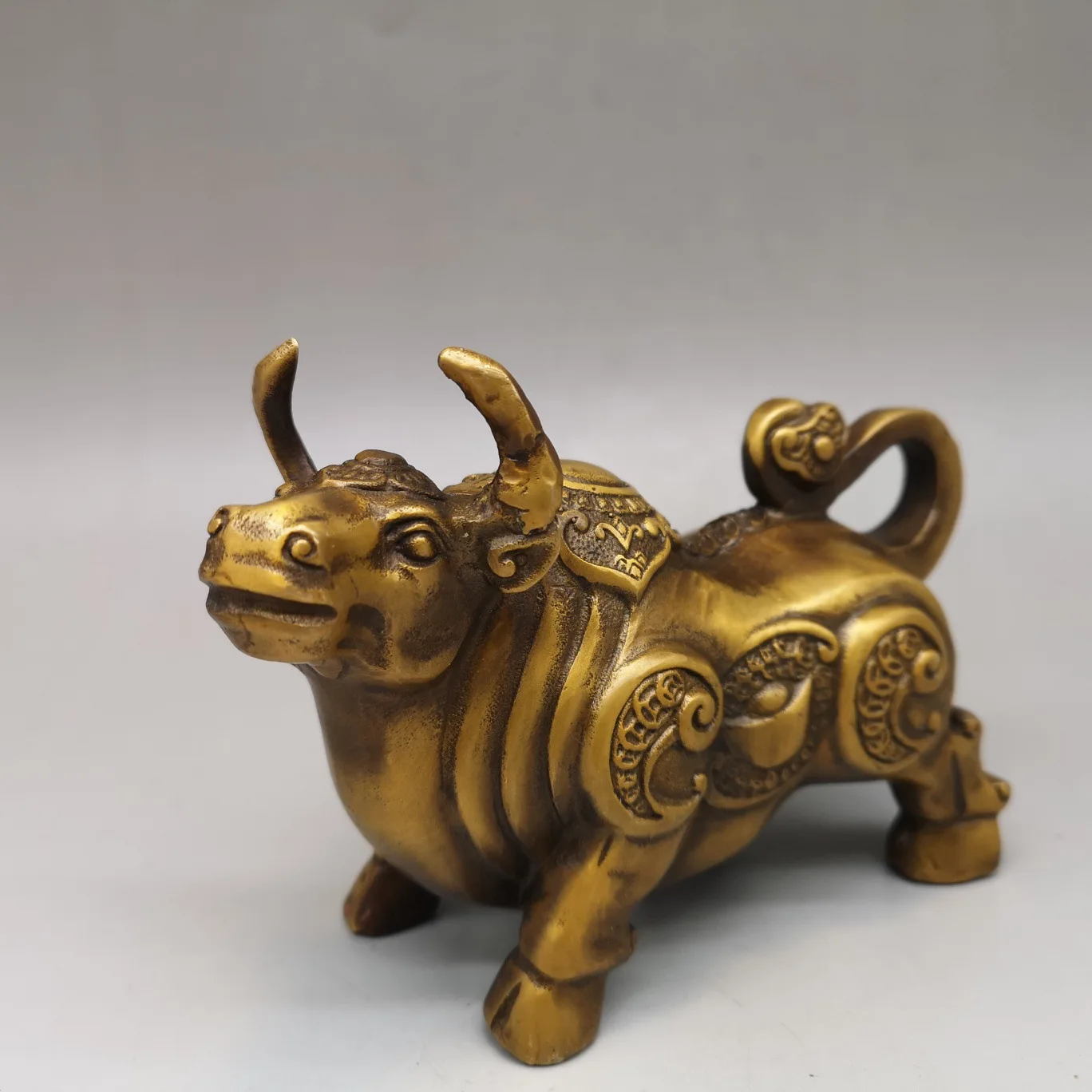 

Латунное украшение Bullfight, латунное домашнее украшение для крупного рогатого скота, латунный домашний декор, украшение для дома