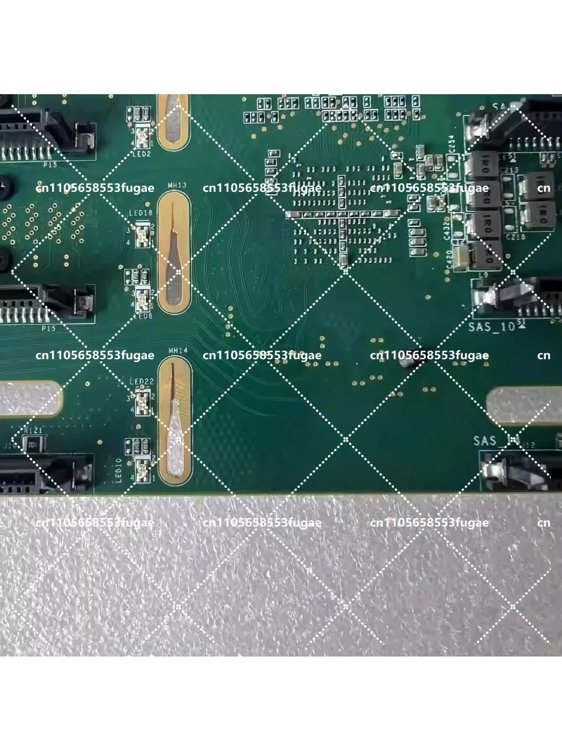 Фото Плата-основа (backplane) для жесткого диска FOR SA5212M4, 12 ГБ, YPCB-00395-1P4 №3
