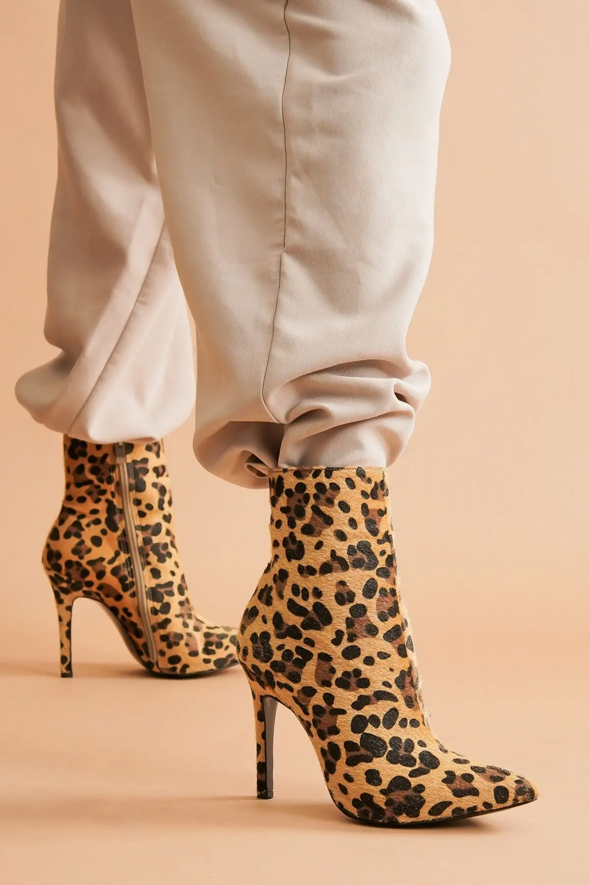 

Women's Fashion Handmade Special Leopard Heels Boots
