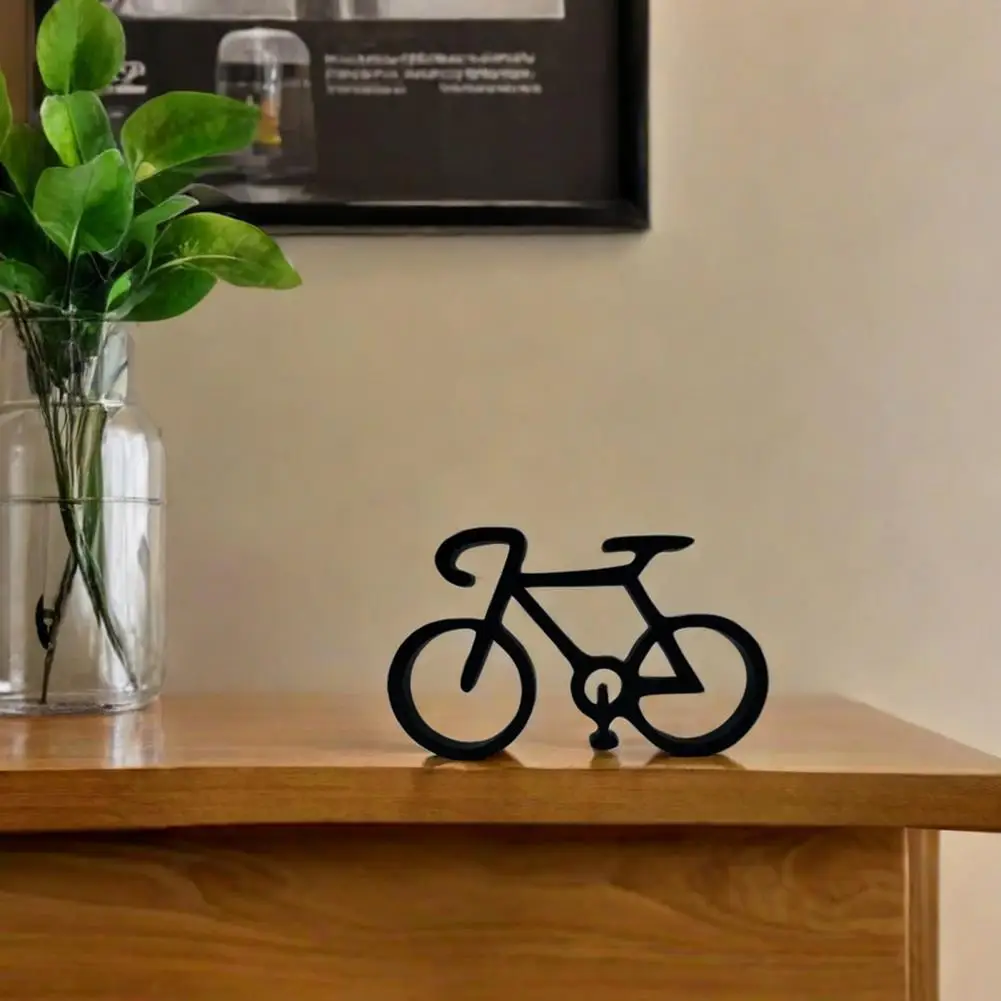 Минималистичная велосипедная скульптура абстрактная проволочная рама