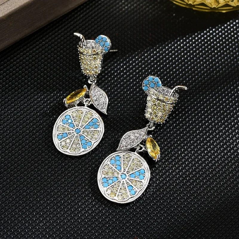 Новые модные серьги в европейском и американском стиле длинные летние виде