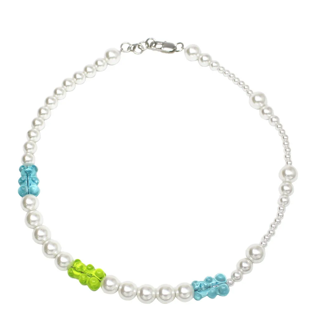 Минималистское и универсальное жемчужное ожерелье с плюшевым мишкой во