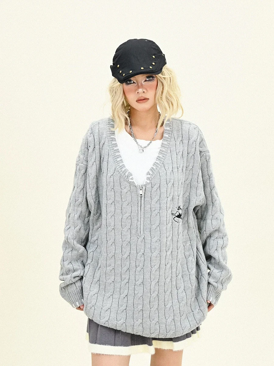 Женский свитер с v-образным вырезом новинка зимы 2024 свободный вязаный топ в