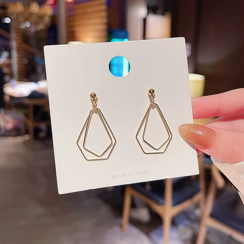 

Дизайнерские геометрические несимметричные серьги 2020 в богемном стиле для женщин и девушек европейские свадебные