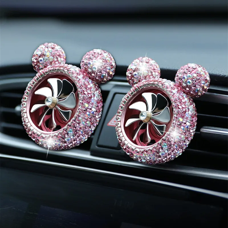 

New Diamond Crystal Car Fragrance Air Freshener Auto Inner Decorations Automobile Aromatherapy Solid Perfume girl Gift Ornaments