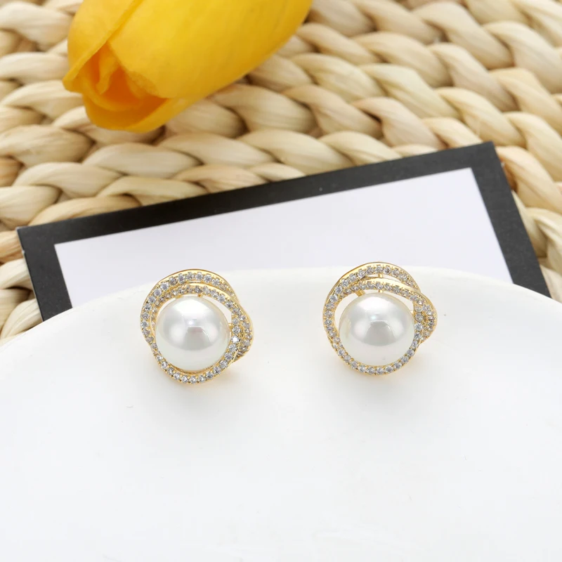 

Серьги-гвоздики женские из серебра 925 пробы с фианитами