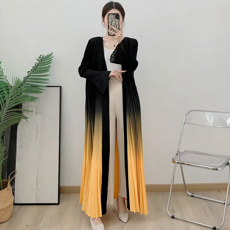 GGHK плиссированный женский плащ 2024 осень-зима новый кардиган градиентного цвета с