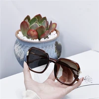 2022 fashion new oval frame sunglasses vintage womens tea tea popular shade sun glasses outdoor uv400