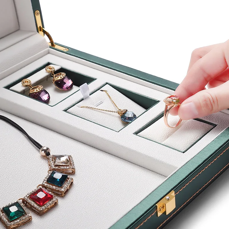2022 Jewelry Organizer Display Travel Jewellery Case Boxes Travel Portable Jewelry Box Leather Storage Organizer Earring Holder