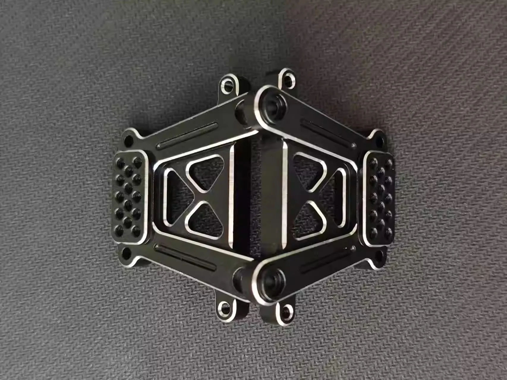 Кронштейн подвесной MK07 из алюминиевого сплава 6060 105 г