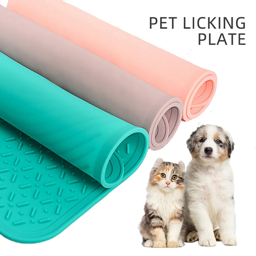 

Silicone Licking Mat for Dogs Cats Pet Slow Feeder Lick Mat Bowl Boredom Anxiety Reducer for Food Treats Yogurt or Peanut Butter