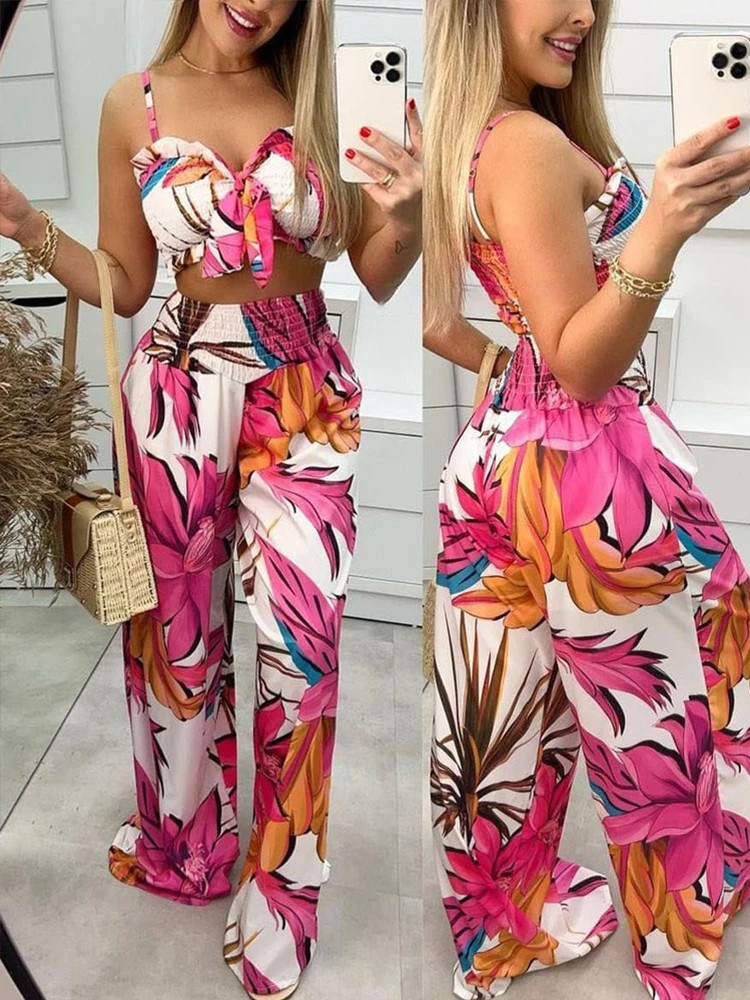 

Shein Romwe Set Of Two Fashion Pieces For Women Plants Print Knot Front Crop Cami Top & High Waist Pants Set Urbano Casual Set