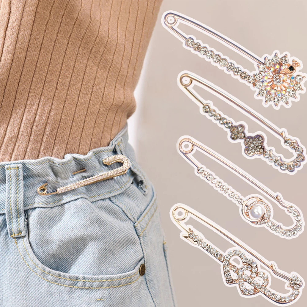 

Simple Trendy Popular Rhinestone Decoration Buckle Pin Brooches Women Cardigan Coat Sweater Costume Safety Pins Accessories Gift