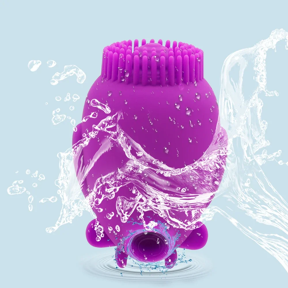 Милая модель в форме быка вибратор для сосания клитора Минет оральная фотография