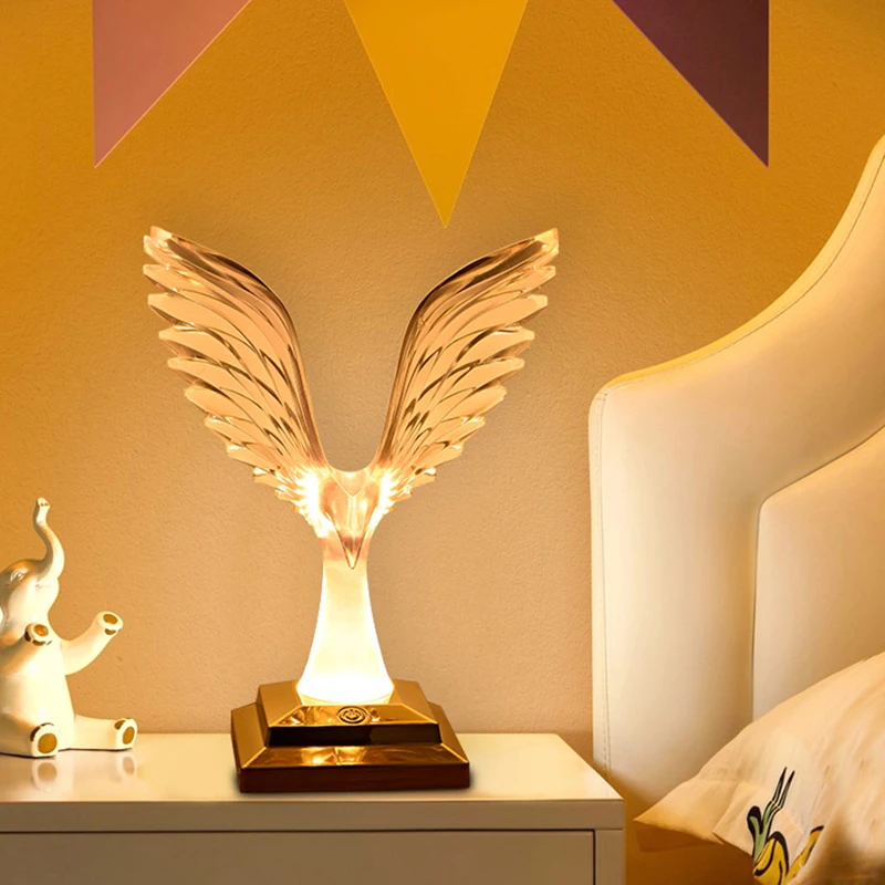 

Creative Crystal Eagle Table Lamp Acrylic LED Charging Touch Bird Aromatherapy Bedroom Bedside Decoration Atmosphere Night Light