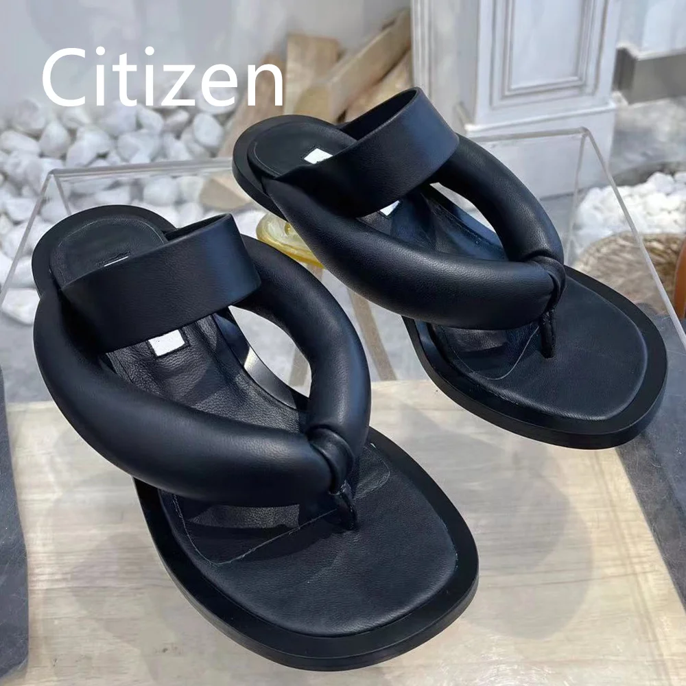 

Women's Flat Bottomed Slippers Genuine Leather Solid Color Flip-flop High Quality Outdoor Beach Luxury Sandal