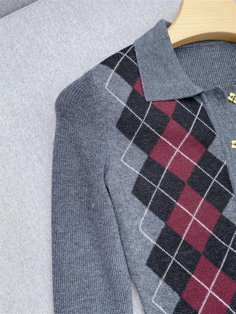 Женский свитер шерстяной клетчатый пуловер воротник-поло приталенный крой