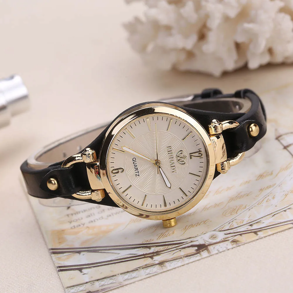 

Women Casual Watches Round Dial Rivet PU Leather Retro Strap Wristwatch Ladies Analog Quartz Watch Girls Gift Reloj Mujer