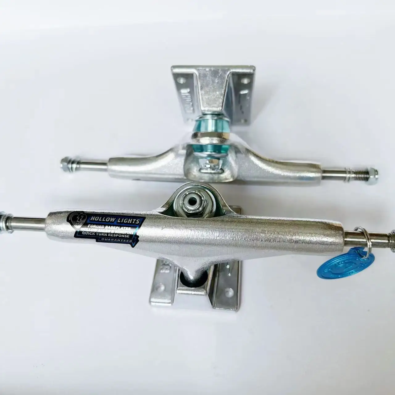 Рисунок 4 - Оригинальные скейтборды 149 148 thunder