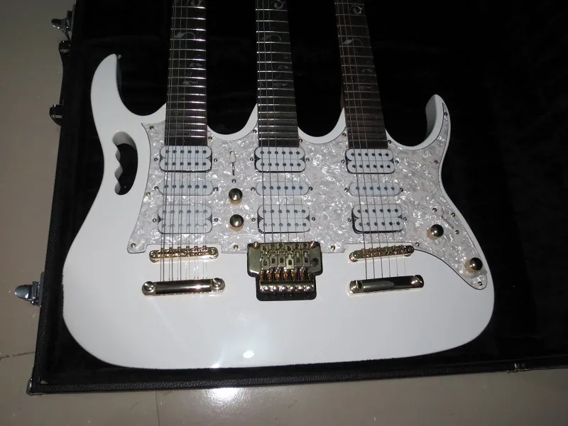 

Factory custom New Top Quality white 6+6+12 Strings 3 neck 21 to 24 frets well scallop Electric Guitar Does not include cases 7