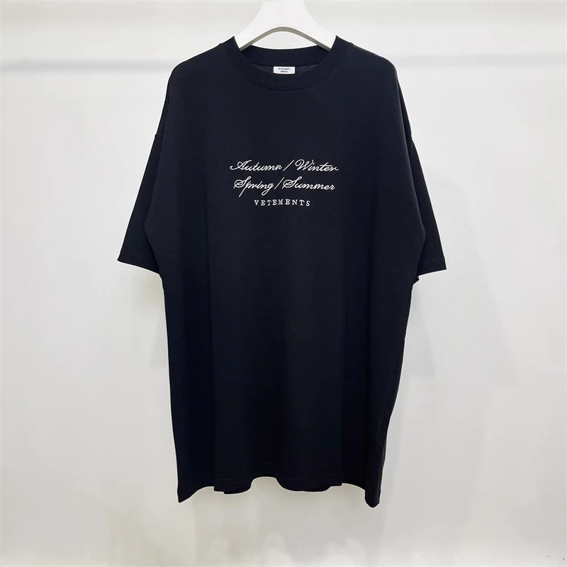 

New Sanskrit Embroidery Logo Vetements T-shirt Men Women 1:1 High Quality Oversized VTM T Shirt Tees Clothing