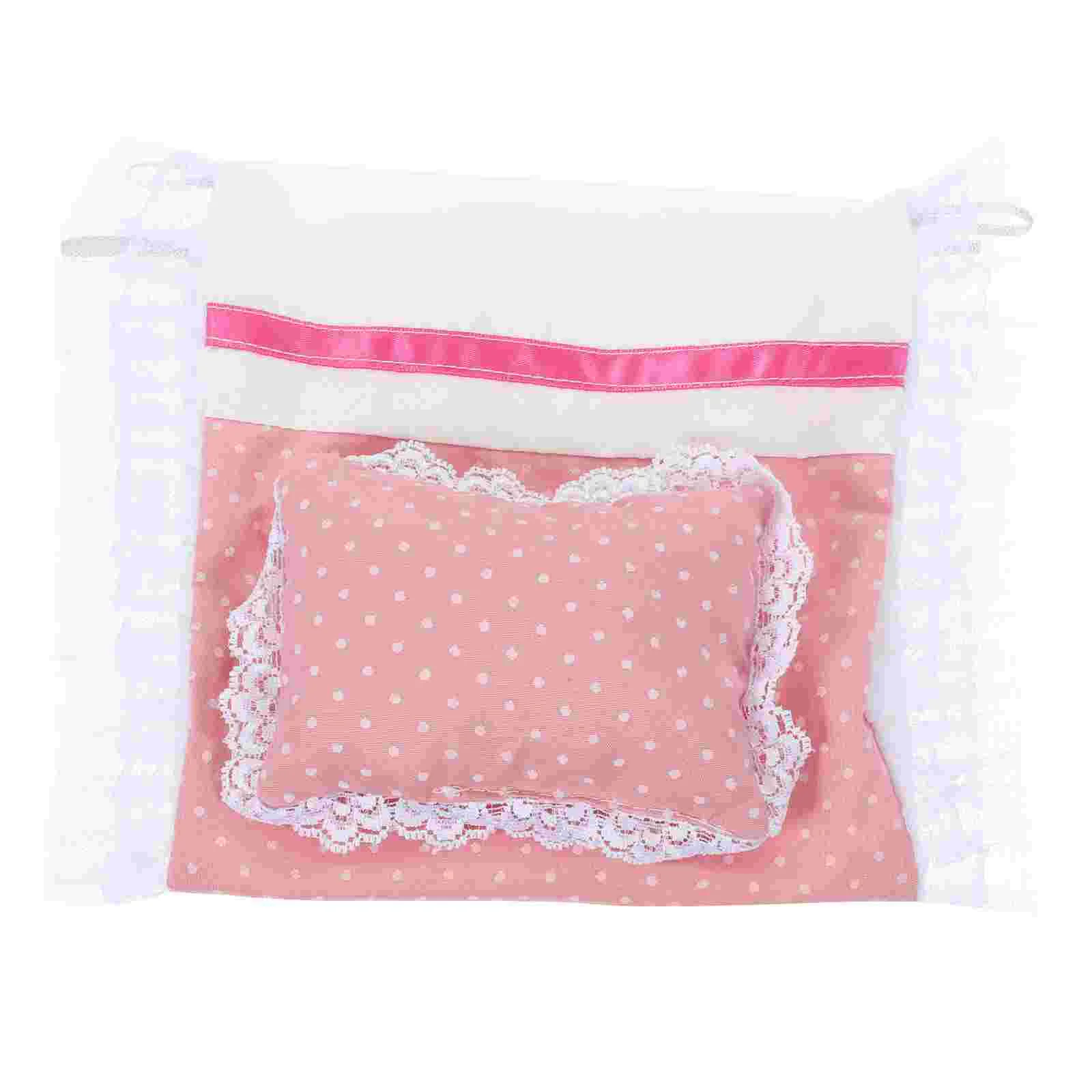 

1 Set of Delicate House Bedding Model Bedding Miniature Mini House Pillow Bedsheet