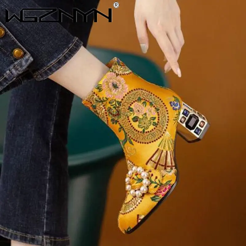 

Women Ankle Boots Retro Ethnic Style and Colored Pointed Hollow Metal Ladies Shoes Zipper Platform Round Toe Boots Botines Mujer