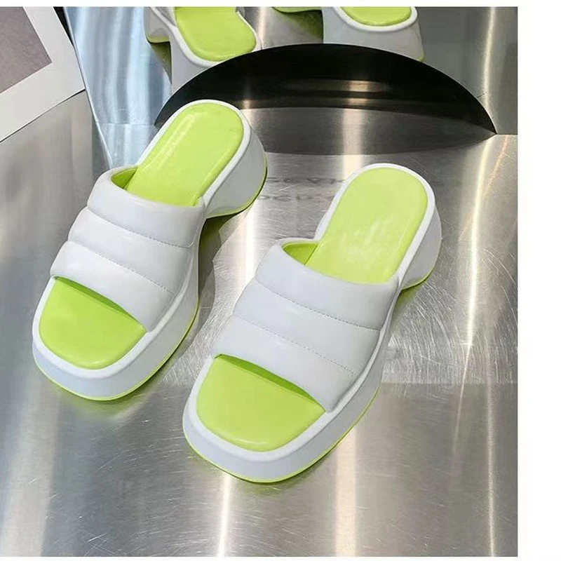 

2022 Summer Women Men Cartoon Linen Down Thick Sole Slippers Indoor Flip Flops Soft Anti-Slip Couple Sandals Slides Ladies Shoes
