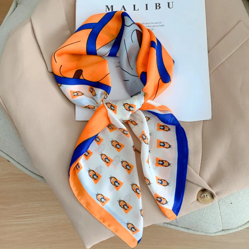 

Autumn And Winter New Shawls Women's Printed Square Silk Scarves 2022 Fashion Travel Head Scarves Luxury Brand Sunscreen Scarves